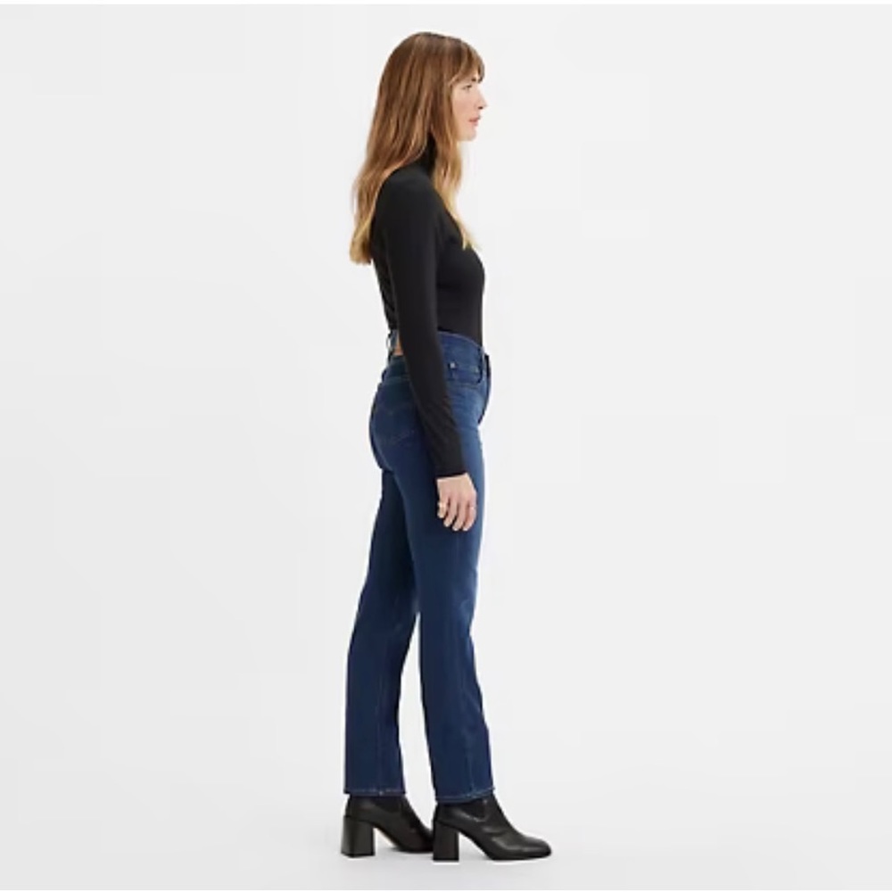Levi’s 724 high rise slim straight leg jeans